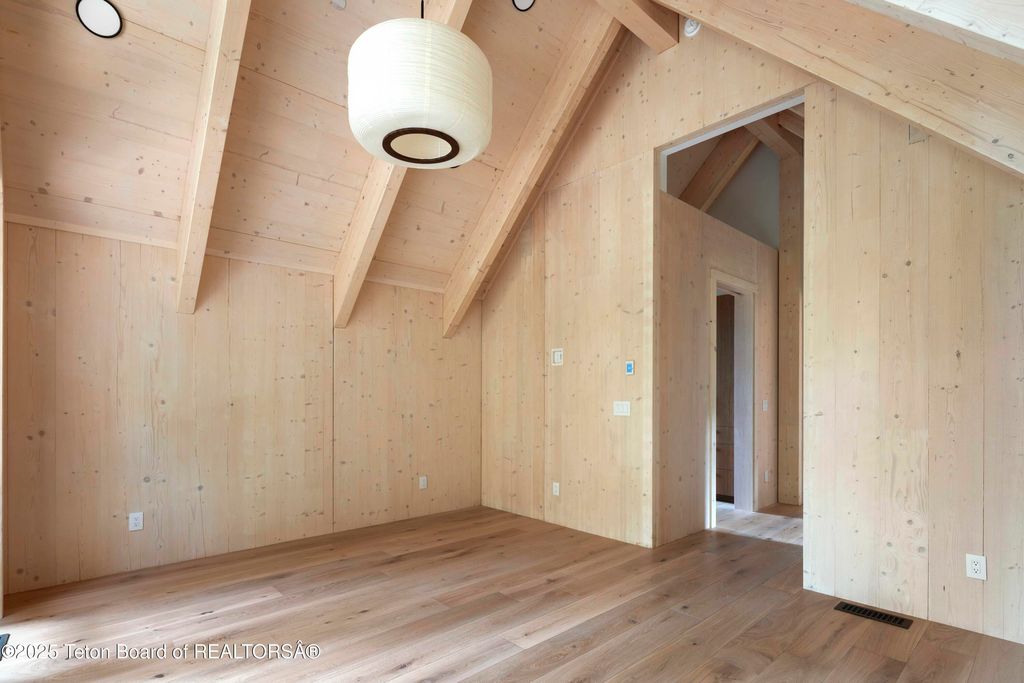 6635 HIGHWAY 22, Wilson, WY 83014 photo 17