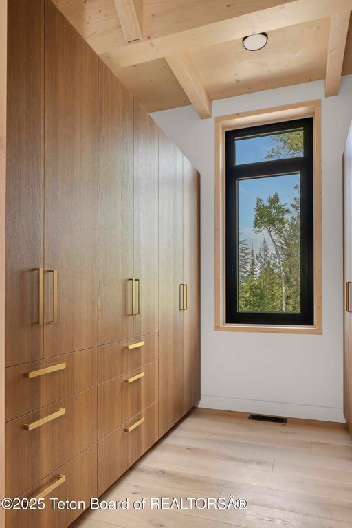 6635 HIGHWAY 22, Wilson, WY 83014 photo 20