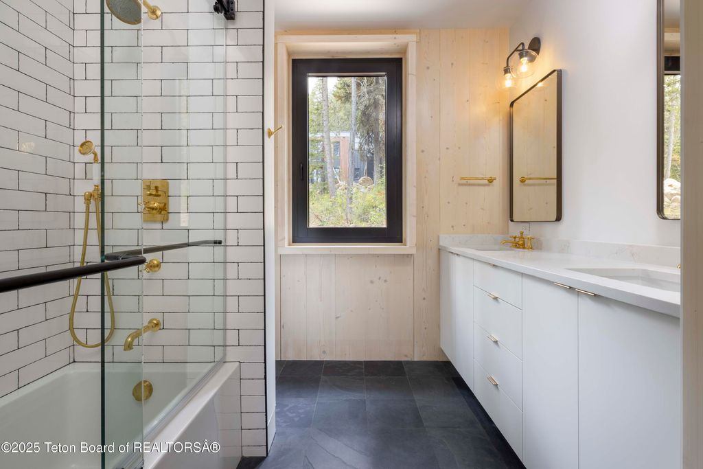 6635 HIGHWAY 22, Wilson, WY 83014 photo 27