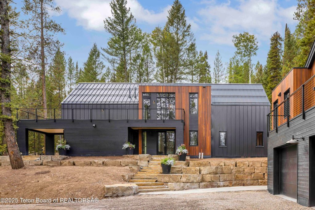 6635 HIGHWAY 22, Wilson, WY 83014 photo 30