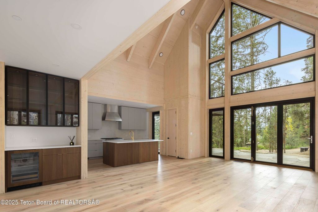 6635 HIGHWAY 22, Wilson, WY 83014 photo 5