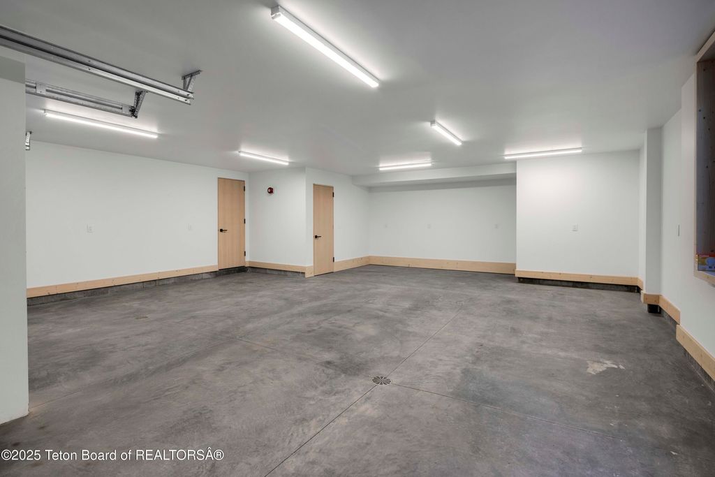 6635 HIGHWAY 22, Wilson, WY 83014 photo 51