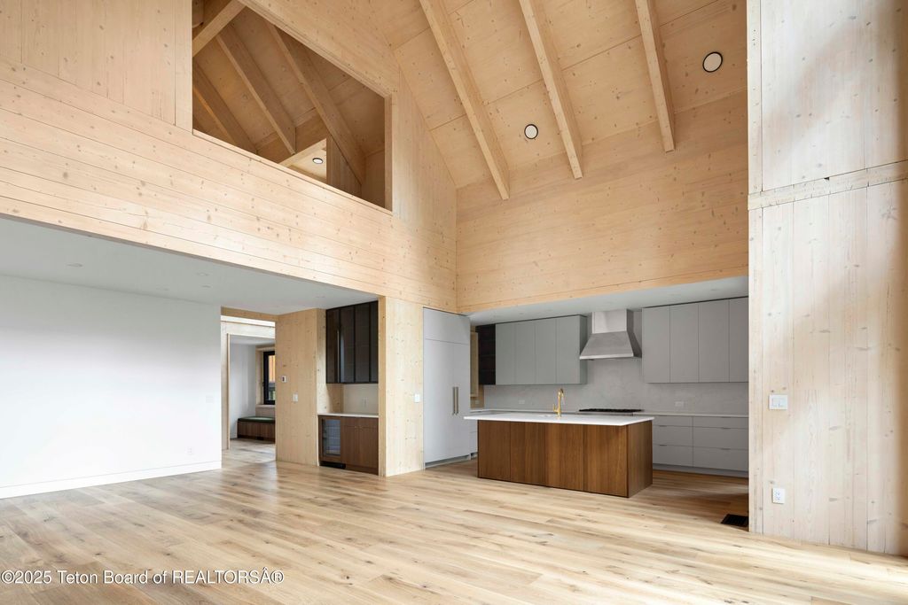 6635 HIGHWAY 22, Wilson, WY 83014 photo 6