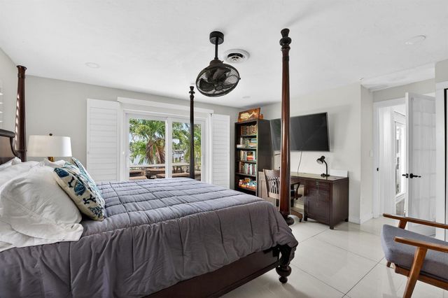 2375 SE 8th Street SE, Pompano Beach, FL 33062
