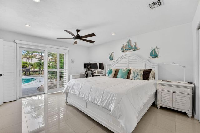 2375 SE 8th Street SE, Pompano Beach, FL 33062