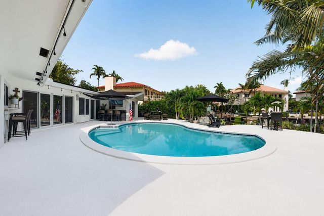 2375 SE 8th Street SE, Pompano Beach, FL 33062