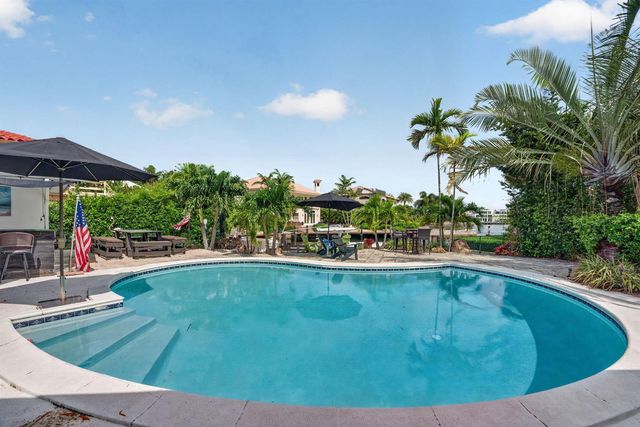 2375 SE 8th Street SE, Pompano Beach, FL 33062