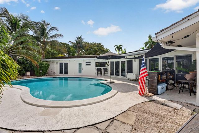 2375 SE 8th Street SE, Pompano Beach, FL 33062
