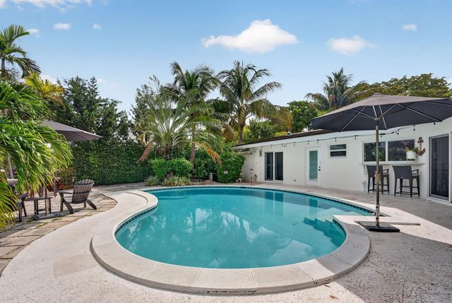 2375 SE 8th Street SE, Pompano Beach, FL 33062