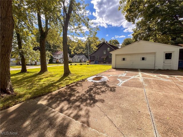 3872 Main Street, Mineral Ridge, OH 44440