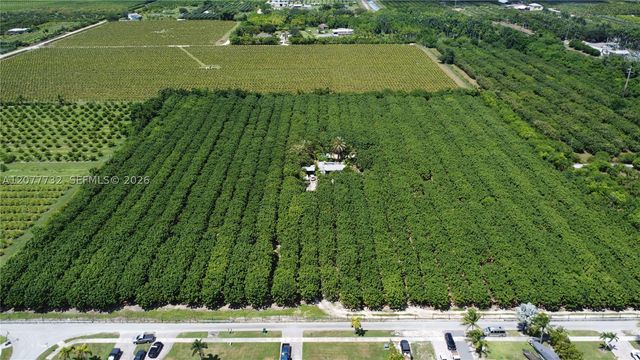 20425 SW 316th St, Homestead, FL 33030