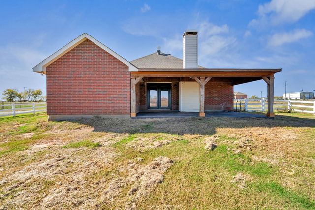 319 Hawk Ridge Road, Decatur, TX 76234