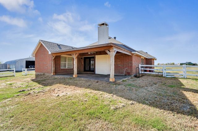 319 Hawk Ridge Road, Decatur, TX 76234