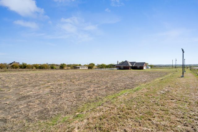 319 Hawk Ridge Road, Decatur, TX 76234