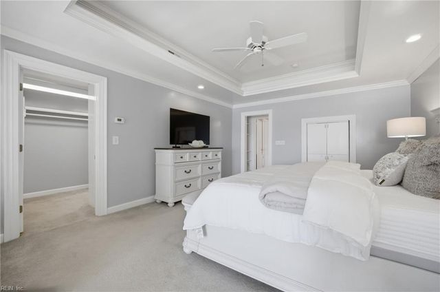 106 Ocean Breeze DR, Yorktown, VA 23693