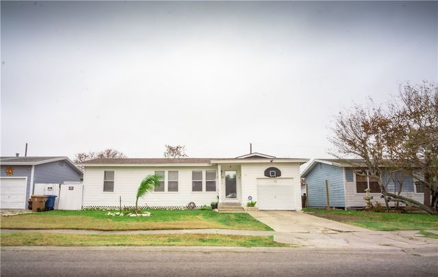 1125 Woodlawn Dr, Corpus Christi, TX 78412