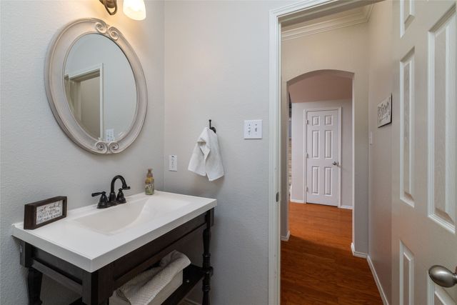 15647 Gatehouse Drive, Fort Worth, TX 76262