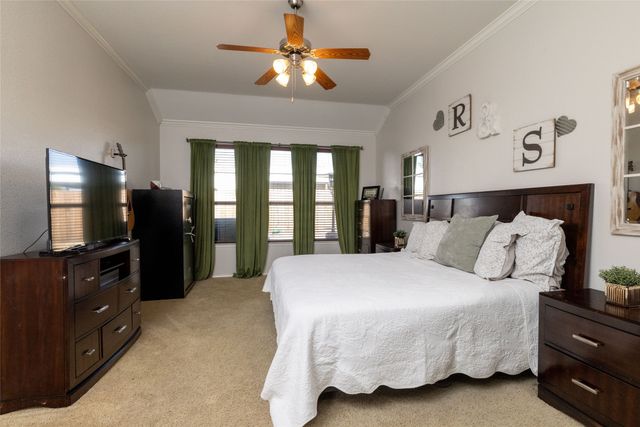 15647 Gatehouse Drive, Fort Worth, TX 76262