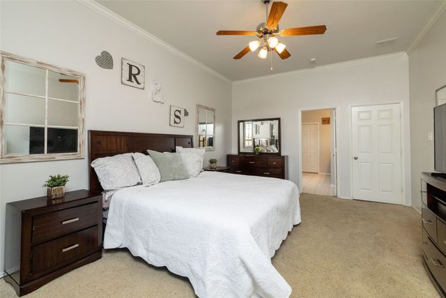 15647 Gatehouse Drive, Fort Worth, TX 76262