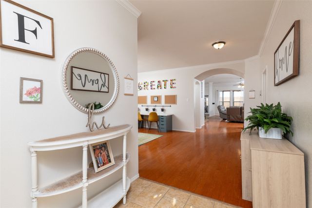 15647 Gatehouse Drive, Fort Worth, TX 76262