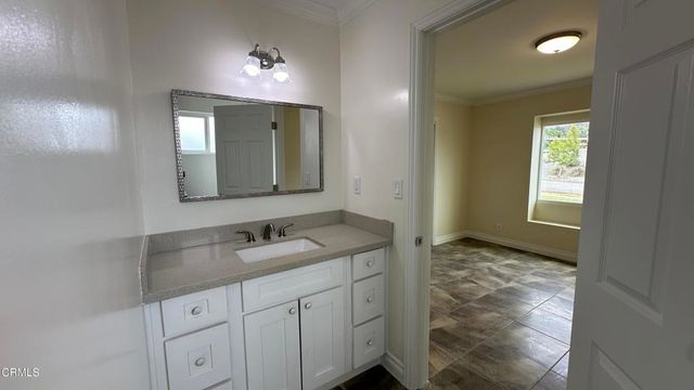 653 Willowgrove Avenue, Glendora, CA 91741