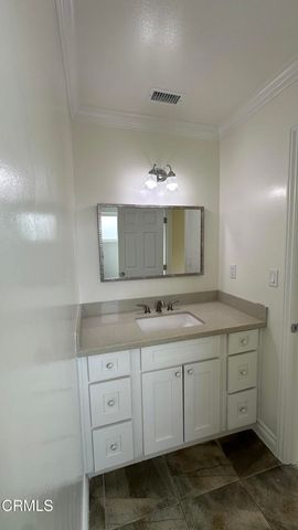 653 Willowgrove Avenue, Glendora, CA 91741