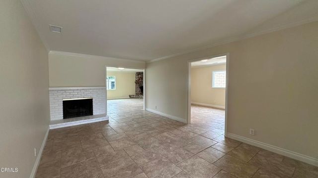 653 Willowgrove Avenue, Glendora, CA 91741