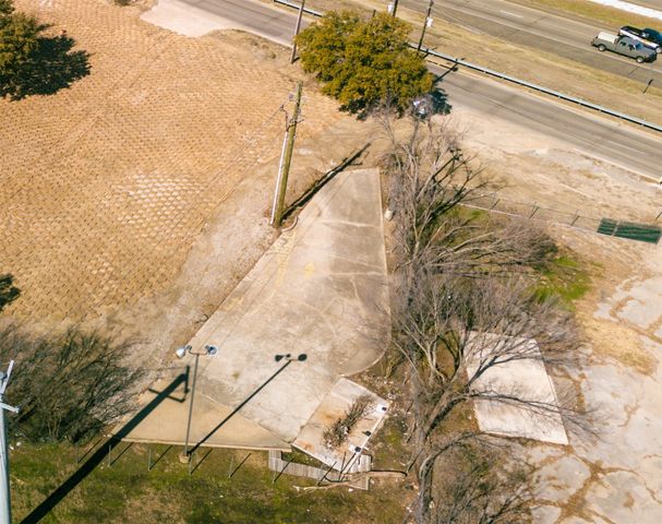 1020 US Highway 80 E, Mesquite, TX 75149