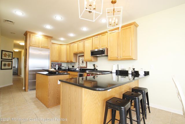 221 Beachfront 1, Manasquan, NJ 08736