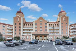 2 Richmond Road 4-O, Lido Beach, NY 11561