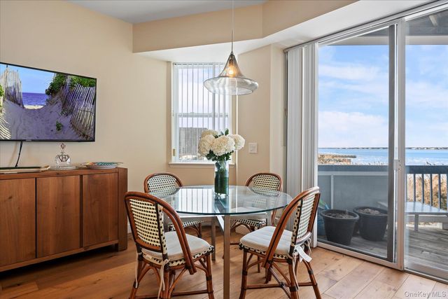 260 Dune Road 89, Westhampton Beach, NY 11978