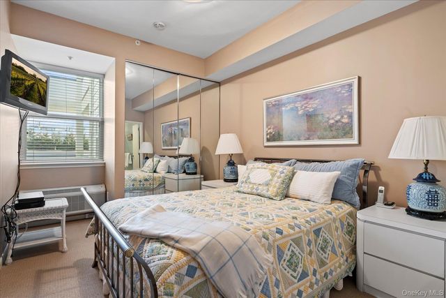260 Dune Road 89, Westhampton Beach, NY 11978