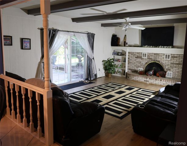 3333 Innsbrook Drive, Rochester Hills, MI 48309