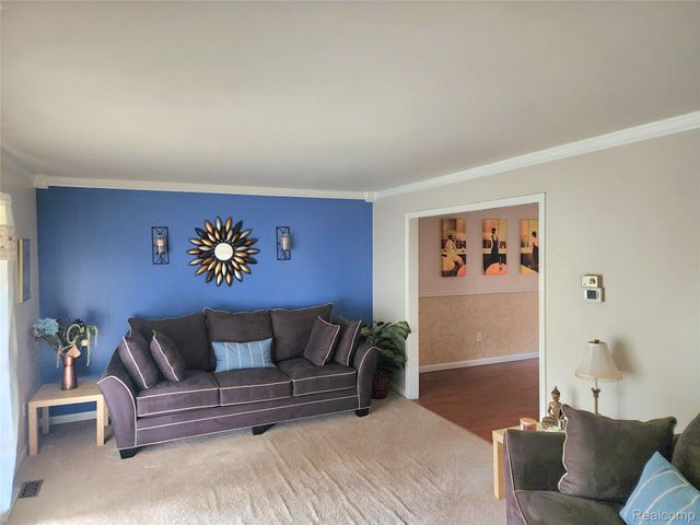 3333 Innsbrook Drive, Rochester Hills, MI 48309