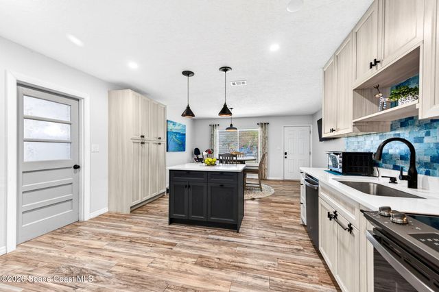 1810 S Park Avenue, Melbourne, FL 32901