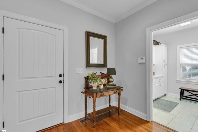 212 Ridenour Avenue, Greenville, SC 29617