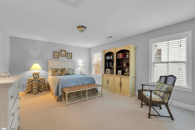 212 Ridenour Avenue, Greenville, SC 29617