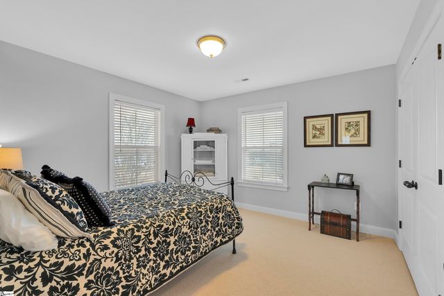 212 Ridenour Avenue, Greenville, SC 29617