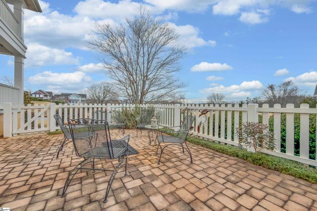 212 Ridenour Avenue, Greenville, SC 29617