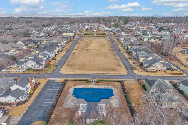 212 Ridenour Avenue, Greenville, SC 29617