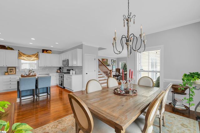 212 Ridenour Avenue, Greenville, SC 29617