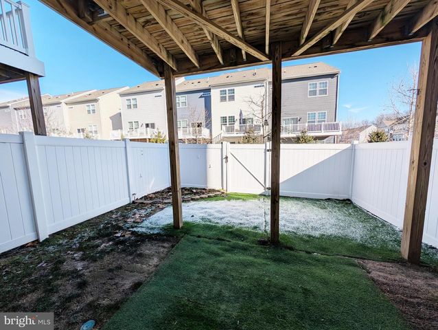 3106 LAUREL HILL RD, Hanover, MD 21076