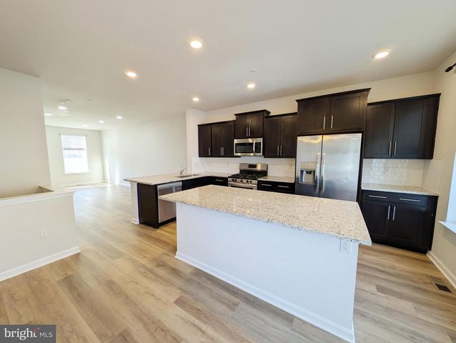 3106 LAUREL HILL RD, Hanover, MD 21076