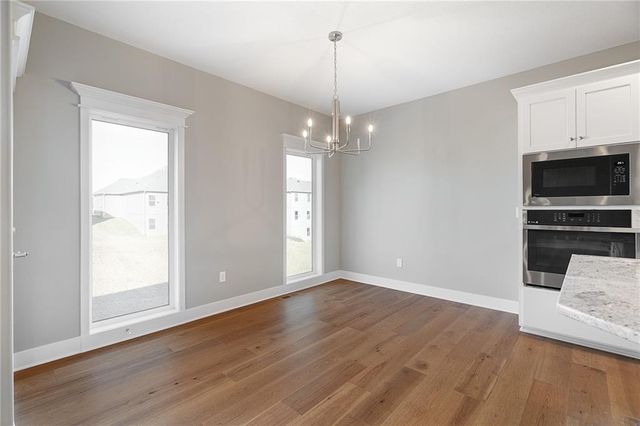 7000 NE 102nd Court, Kansas City, MO 64156