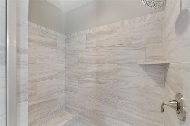 7000 NE 102nd Court, Kansas City, MO 64156