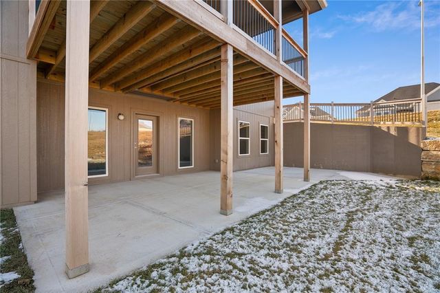 7000 NE 102nd Court, Kansas City, MO 64156