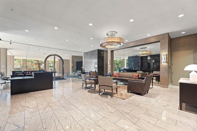 5000 Montrose Boulevard 16B, Houston, TX 77006