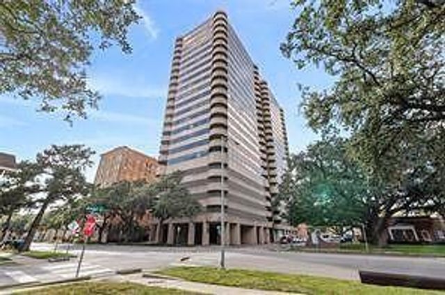 5000 Montrose Boulevard 16B, Houston, TX 77006