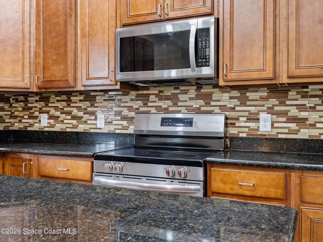 2246 Warwick Road, Melbourne, FL 32935