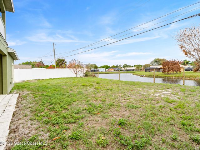 2246 Warwick Road, Melbourne, FL 32935